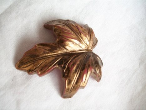 broche blad bruin goud blad corsage speld - 1