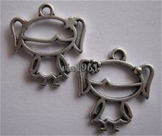 bedeltje/charm kind: meisje (open) - 24x22 mm