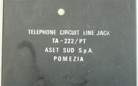 Telephone Circuit Line Jack, type: TA-222/PT, US Army, jaren'60/'70.(Nr.1) - 2