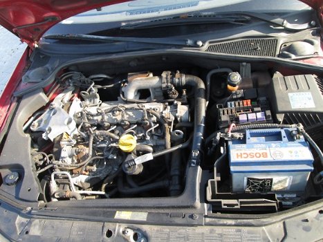 Renault Laguna 1.9 dci Rood Plaatwerk en Onderdelen - 6