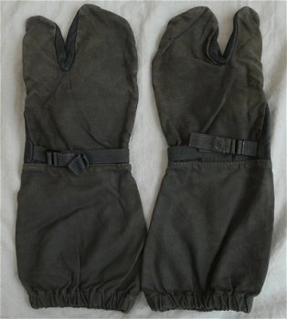 Handschoenen / Overwanten, Gevechts, Koninklijke Luchtmacht, maat: 12, jaren'70/'80.(Nr.1) - 1