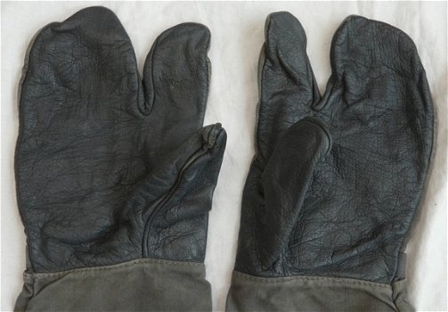 Handschoenen / Overwanten, Gevechts, Koninklijke Luchtmacht, maat: 12, jaren'70/'80.(Nr.1) - 4