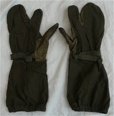 Handschoenen / Overwanten, Gevechts, Koninklijke Landmacht, maat: 11, 1972.(Nr.1)