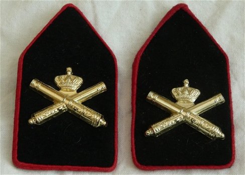 Kraagspiegels / Emblemen DT, Korps Veldartillerie, Koninklijke Landmacht.(Nr.1) - 2