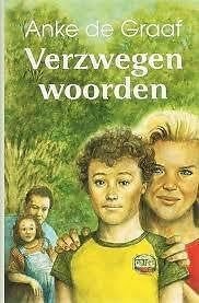 Anke De Graaf - Verzwegen Woorden (Hardcover/Gebonden)