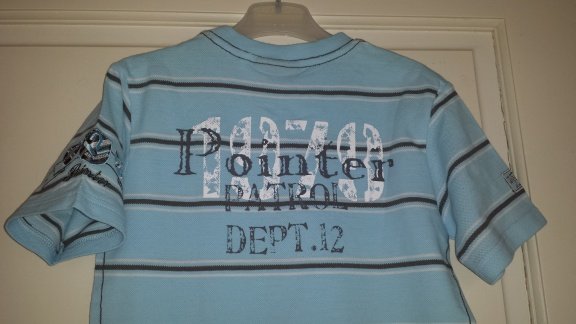 Pointer licht blauw gestreept shirt grote print en applicatie 110/116 nieuw - 1