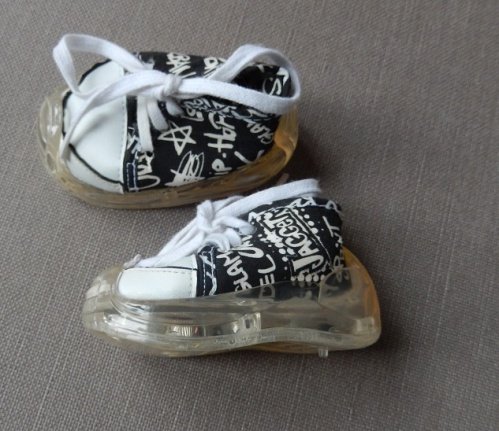 Grappige baby sneakers - maat 15 - Afbeelding 2