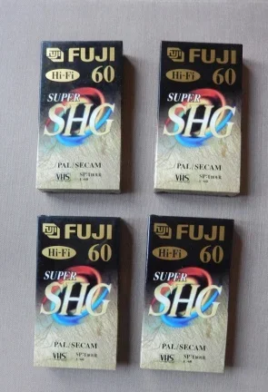 4 Fuji Hifi super SHG VHS banden E 60 - nr. 1