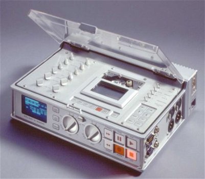 Bij DP Audio: Pioneer Samsung Sonosax DAT Recorder Repareren - 3