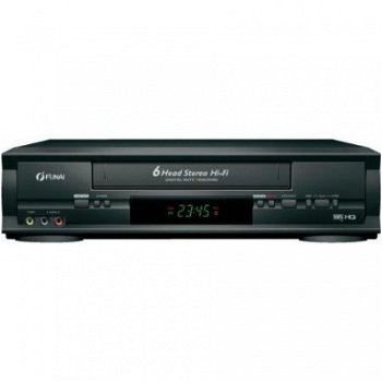 Bij DP Audio: Daewoo Funai Grundig Videorecorder Repareren - 2