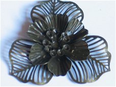 bronze flower XXL 2, 5 centimeter