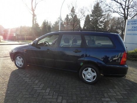 Ford Focus Wagon - 1.6 i 16V Airco Elec pakket - 1