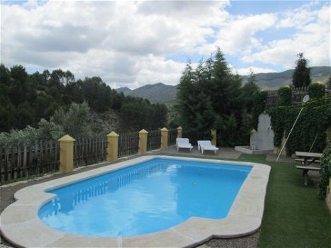 vakantieboerderijtjes met zwembaden Spanje - 4