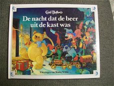 De nacht dat de beer uit de kast was Blyton, Enid (vertaald door Mies Bouhuys)