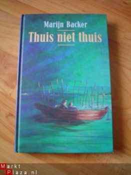 Thuis niet thuis door Marijn Backer - 1