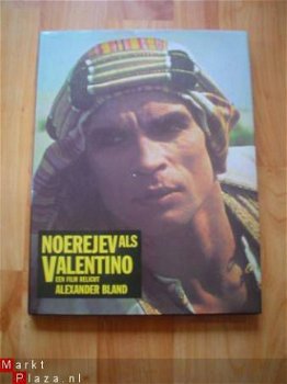 Noerejev als Valentino, een film belicht door A. Bland - 1
