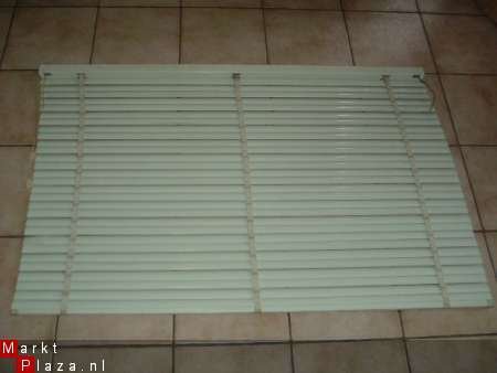 Luxaflex 144B x 91L x 3.5 cm - 1