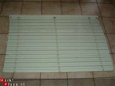 Luxaflex 144B x 91L x 3.5 cm