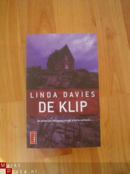 De klip door Linda Davies - 1