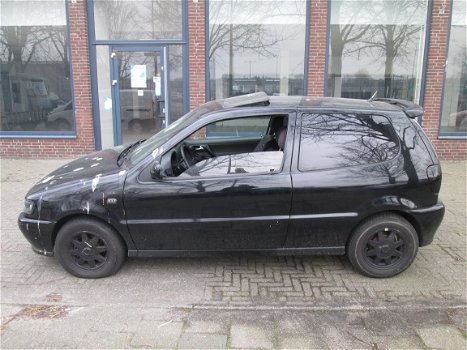 Volkswagen polo 6n Bouwjaar 1998 Plaatwerk en Onderdelen - 4