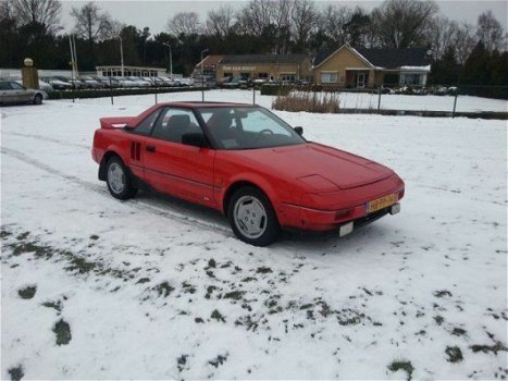 Toyota MR 2 - 1.6 TC 16/ 1985 wordt momenteel opgeknapt - 1