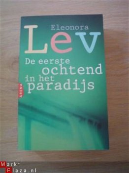 De eerste ochtend in het paradijs door Eleonora Lev - 1