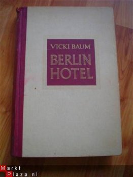 Berlin Hotel door Vicki Baum - 1