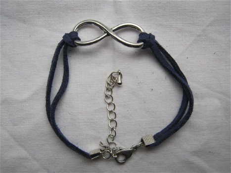 lemniscaat armband oneindigheidsteken zilver donkerblauw met gratis ME/ CVS RIBBON - 1