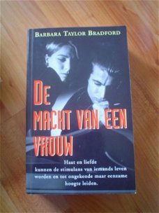 De macht van een vrouw door Barbara Taylor Bradford