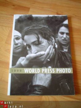 1999 World Press Photo - 1