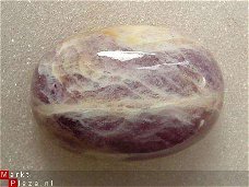 #16 Chalcedoon cabochon Java