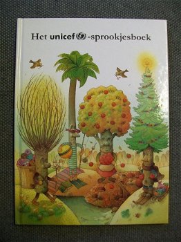 Het Unicef sprookjesboek Prenten en sprookjes uit 14 landen - 1