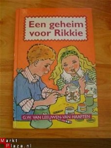 Een geheim voor Rikkie door Van Leeuwen-van Haaften