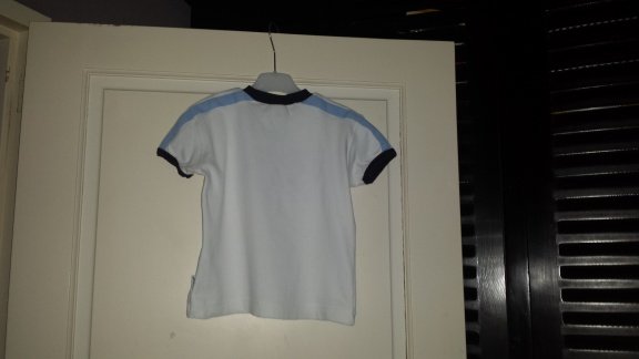 Kiekeboe wit shirt met blauwe accenten maat 104 - 3