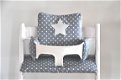 Stoelverkleiner kussen gecoat voor stokke tripp trapp kinderstoel Red Star' - 2 - Thumbnail