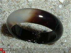 #137 Zwarte Agaat Ring  handgeslepen