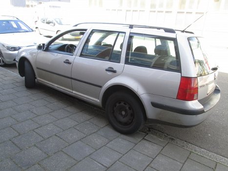 Volkswagen Golf Variant 1.9 SDI Onderdelen en Plaatwerk - 2