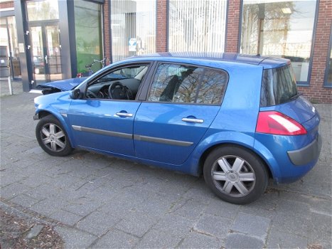 RENAULT MEGANE II 1.6 16V 83KW Bouwjaar 2003 Plaatwerk - 3