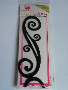 Queen & Co felt fusion XL scrolls black