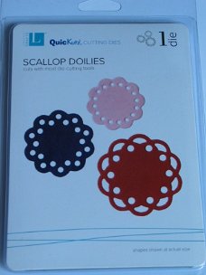 quickutz scallop doilies