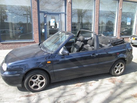 Volkswagen Golf 1.8 Type 4 Bouwjaar 1999 Plaatwerk en Onderdelen - 2