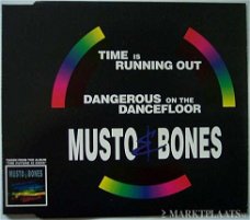 Musto & Bones - Time Is Running Out / Dangerous On The Dancefloor 3 Track CDSingle