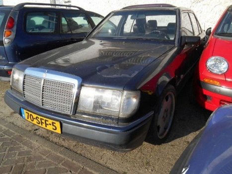 Mercedes-Benz 300-serie - 300 300 D leer , loop/sloop rijd goed - 1