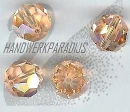 Swarovski 5000 Light Peach AB 6mm Per Stuk. - 1