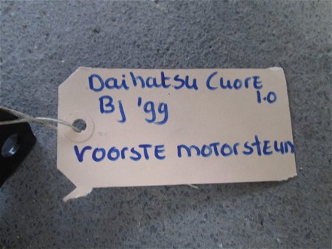 Daihatsu Cuore 1.0 1999 Voorste motorsteun los op voorraad - 2