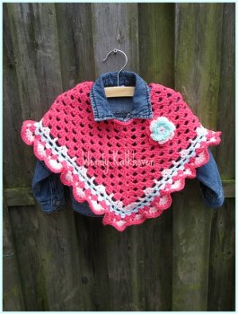 Babyponcho Gehaakt VERKOCHT - 2