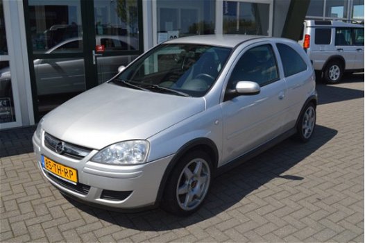 Opel Corsa - 1.2-16V Silverline - 1