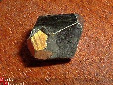 #12 Pyriet 2 samen gegroeide Kristallen China