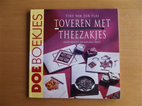 Toveren met theezakjes - 1