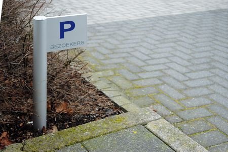 Parkeerplaatsborden - 8